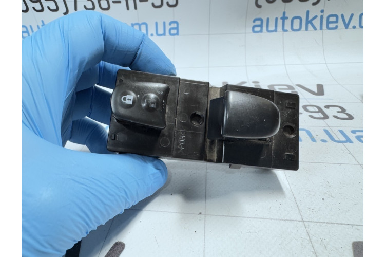 Кнопки склопідйомника Nissan Leaf I 2010-2017 254111KA5A