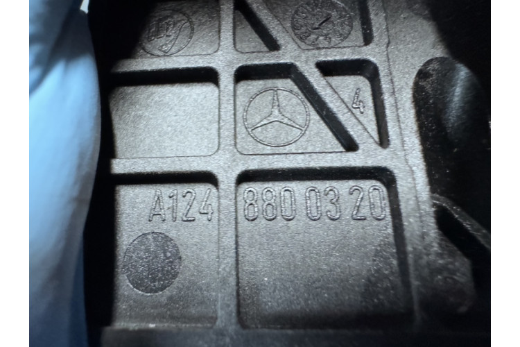 Ручка відкриття капота Mercedes-Benz W204 2007-2015 A1248800320