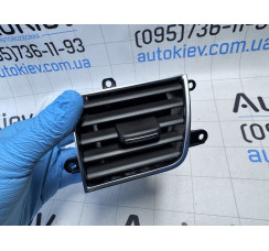 Дефлектор салону центральний Audi A8 S8 D4 4H 2010-2017