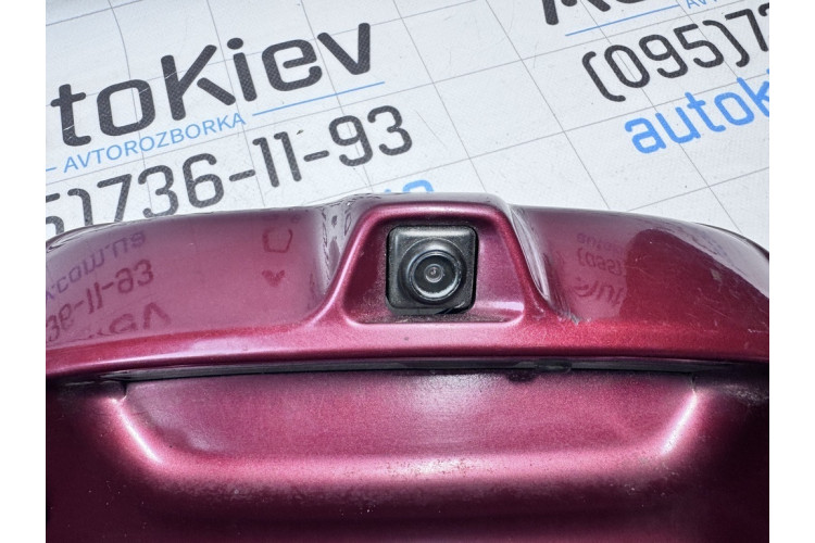 Кнопка відкриття багажника / камера заднього виду Nissan Leaf I 2010-2017 906063NF1A Кнопка відкриття багажника / камера заднього виду Nissan Leaf I 2010-2017 906063NF1A