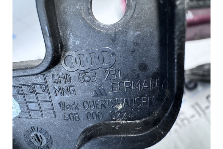 Кронштейн камеры ночного видения Audi A8 S8 D4 4H 2010-2017 4H0853231 Кронштейн камеры ночного видения Audi A8 S8 D4 4H 2010-2017 4H0853231