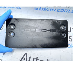 Рамка переднього номерного знака Porsche Cayenne 2010-2017
