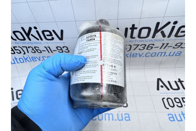 Герметик для шин Porsche Cayenne 2010-2017 4L0012619B Герметик для шин Porsche Cayenne 2010-2017 4L0012619B