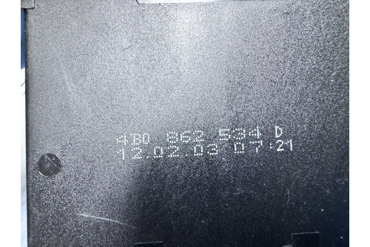 Подстаканник на приборной панели Audi A6 S6 C5 4B 1997-2004 4B0862534D