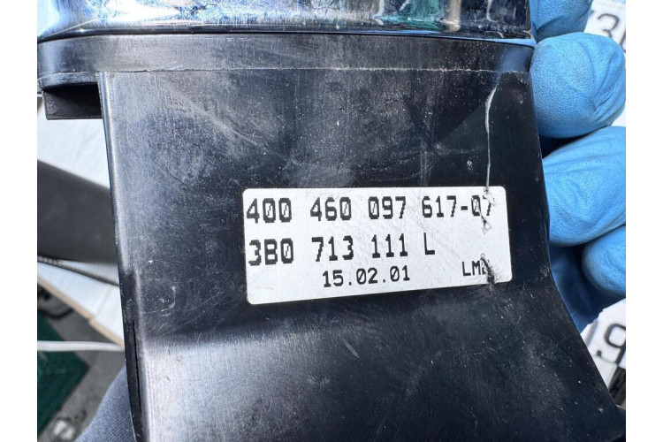 Рамка селектора КПП Volkswagen Passat B5 2000-2005 3B0713111L Рамка селектора КПП Volkswagen Passat B5 2000-2005 3B0713111L