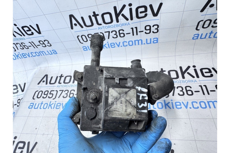 Нагрівач охолоджуючої рідини Mercedes-Benz S W220 1998-2005 A6131500304 Нагрівач охолоджуючої рідини Mercedes-Benz S W220 1998-2005 A6131500304