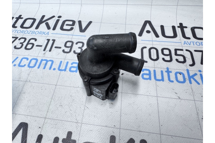 Водяний насос (додатковий електричний насос охолодження) Volkswagen Golf VI 2009-2013 5N0965561