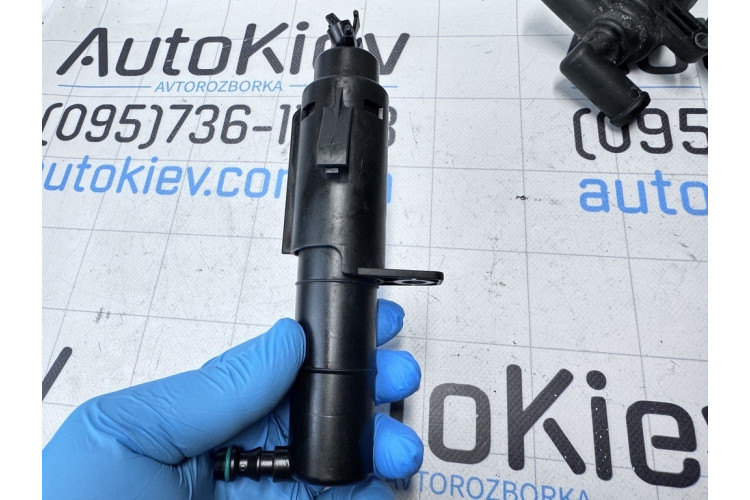 Форсунка омывателя фары передней Volkswagen Golf VI 2009-2013 5K0955978A