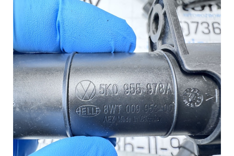 Форсунка омывателя фары передней Volkswagen Golf VI 2009-2013 5K0955978A