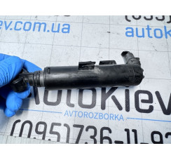 Форсунка омивача фар Audi A8 S8 D4 4H 2010-2017