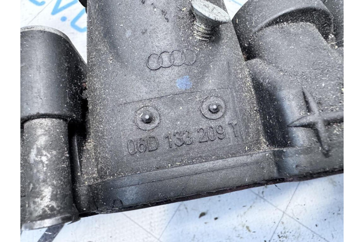 Топливная рейка (рампа) Audi A3 [8PA] Sportback 2004-2013 06D133209T