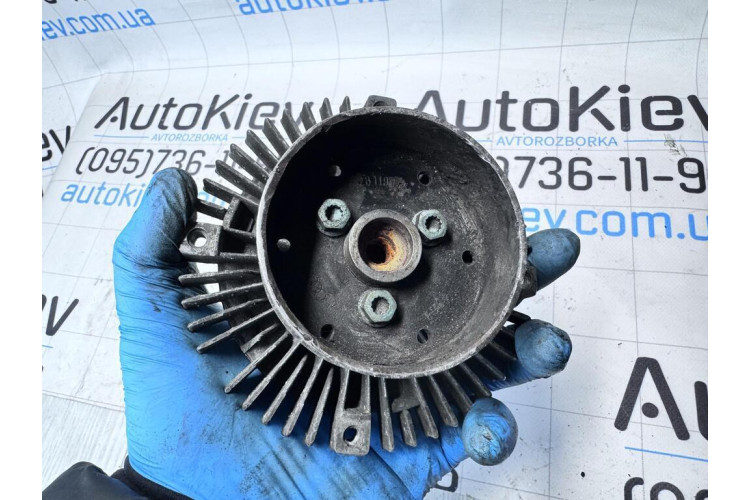 Віскомуфта, в'язкісна муфта вентилятора охолодження Volkswagen Passat B5 2000-2005 06B121347 Віскомуфта, в'язкісна муфта вентилятора охолодження Volkswagen Passat B5 2000-2005 06B121347