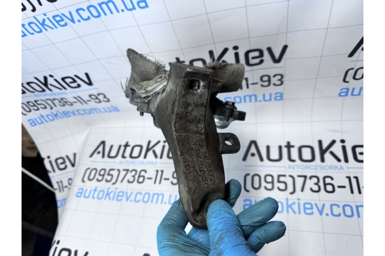 Кронштейн опоры двигателя Audi A8 S8 D4 4H 2010-2017 4H0199308AC Кронштейн опоры двигателя Audi A8 S8 D4 4H 2010-2017 4H0199308AC