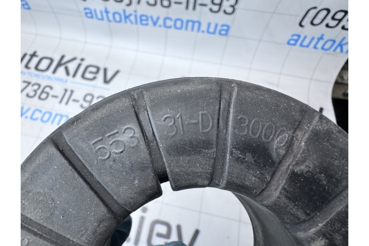 Проставка (резиновое кольцо пружины задней, верхнее) Kia Sportage 2016-2021 55331D3000 Проставка (резиновое кольцо пружины задней, верхнее) Kia Sportage 2016-2021 55331D3000