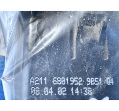 Отсек для храниения на приборной панели Mercedes-Benz W211 2002-2009