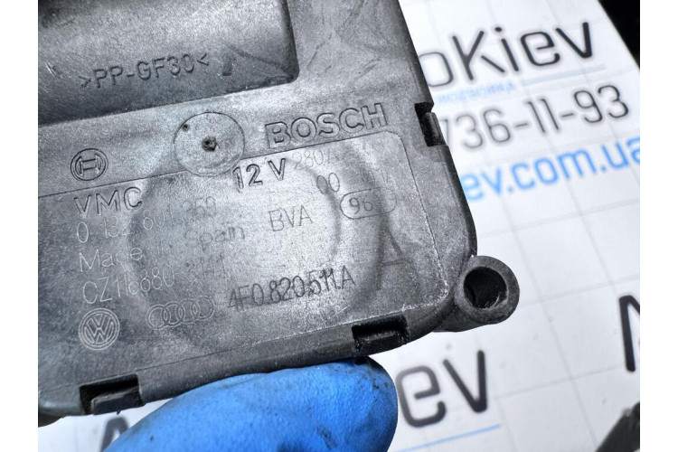 Привод заслоныки печки Audi A6 S6 C6 4F 2004-2011 4F0820511A Привод заслоныки печки Audi A6 S6 C6 4F 2004-2011 4F0820511A