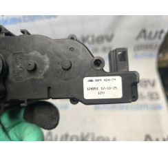 Привід замку багажника Tesla Model S 2012-2016