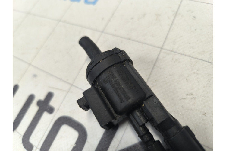 Клапан соленоїд регулювання заслінки EGR Mercedes Benz W204 2007-2015 A0025401497 Клапан соленоїд регулювання заслінки EGR Mercedes Benz W204 2007-2015 A0025401497