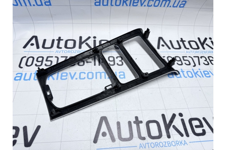 Рамка накладка перемикання передач Porsche Cayenne 2010-2017 7P5863324