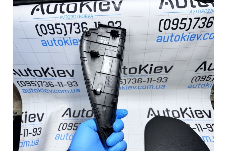 Бічний елемент панелі приладів Kia Sportage 2016-2021 84765F1000