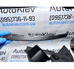 Накладка переднього бампера Porsche Cayenne 2010-2017