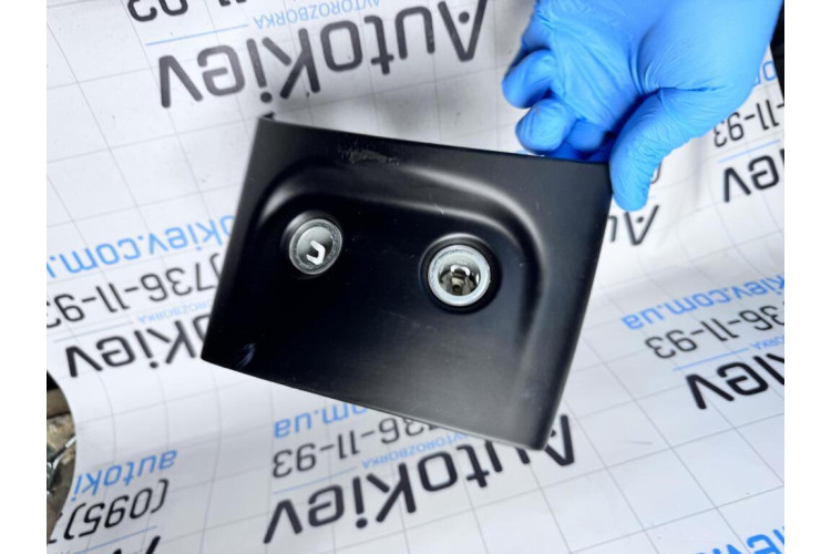 Гнезда Porsche Cayenne 2010-2017 7P58634405Q0