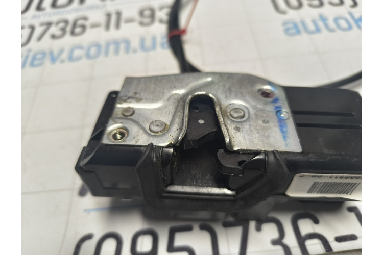 Замок двері задньої Tesla Model S 2012-2016 600891100C