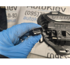 Ручка дверей зовнішня ззаду права Tesla Model S 2012-2015 дорест у зборі GEN 2