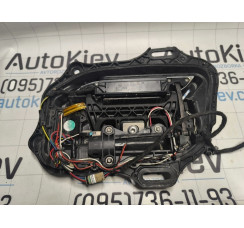 Ручка дверей зовнішня ззаду права Tesla Model S 2012-2015 дорест у зборі GEN 2