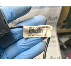 Антенний підсилювач Tesla Model S 2012-2017