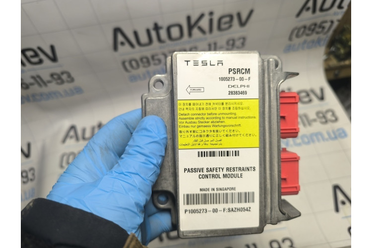 Контролер/модуль подушок безпеки Tesla Model S 2012-2017 100527300F