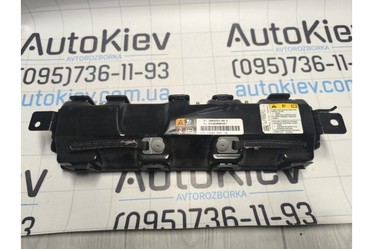 Подушка безопасности Tesla Model S 2012-2017 100525900E