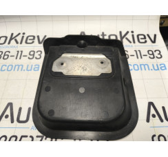 Накладка замка капота Tesla Model S 2012-2017