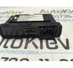 Блок керування дверима багажника Tesla Model S 2012-2017