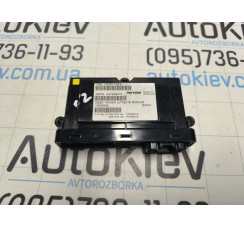 Блок керування дверима багажника Tesla Model S 2012-2017