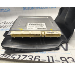 Блок керування пневмопідвіскою Tesla Model S 2012-2017