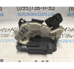 Замок задніх дверей Volkswagen Golf VII 2012-2020