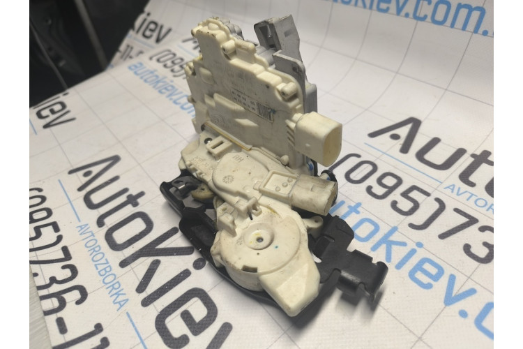 Замок дверей Audi A8 S8 D4 4H 2010-2017 4H1837016