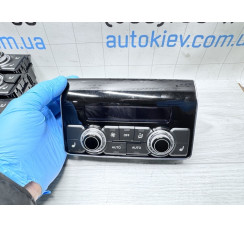 Панель керування клімат-контролем Audi A8 S8 D4 4H 2010-2017