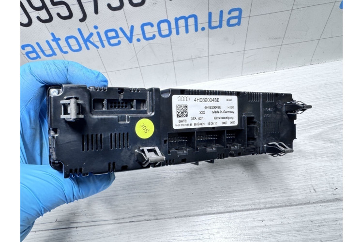 Панель управления климат-контролем Audi A8 S8 D4 4H 2010-2017 4H0820043E