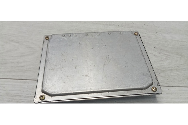 Блок керування двигуном Audi A4 B5 1994-2001 8D0907401B
