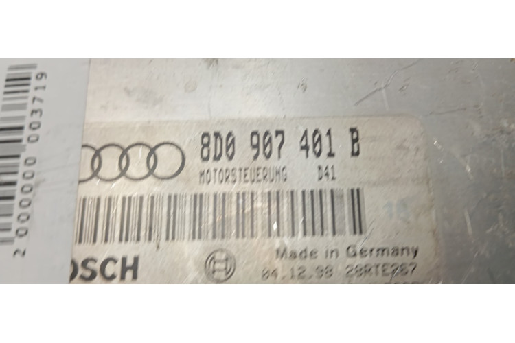 Блок керування двигуном Audi A4 B5 1994-2001 8D0907401B