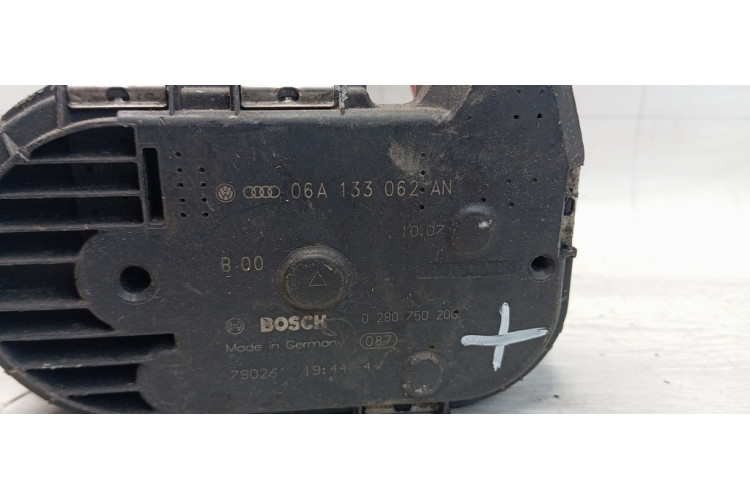 Дросельна заслінка Skoda Fabia 1999-2007 06A133062AN