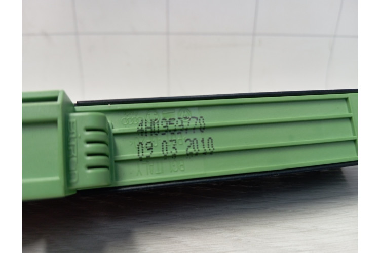 Блок кнопок керування сидінням Audi A8 [4H] 2010-2017 4H0959770