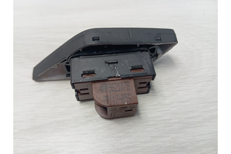 Кнопки центрального замку Audi A8 S8 D4 4H 2010-2017 4H0962107B