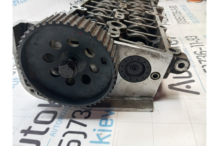 Клапанна кришка Alfa Romeo 156 1997-2007 46814177 Клапанна кришка Alfa Romeo 156 1997-2007 46814177