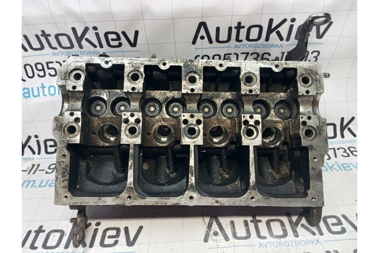 Головка блоку циліндрів (Гбц) Volkswagen Passat B5 2000-2005 038103373R Головка блоку циліндрів (Гбц) Volkswagen Passat B5 2000-2005 038103373R