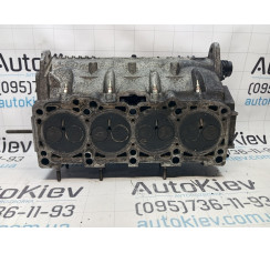 Головка блоку циліндрів (Гбц) Volkswagen Passat B5 2000-2005