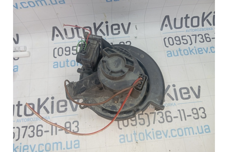 Мотор вентилятора пічки Opel Zafira A 1999-2005 24464033 Мотор вентилятора пічки Opel Zafira A 1999-2005 24464033