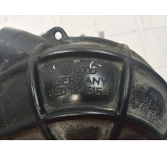 Патрубок забору повітря Audi A4 B7 2005-2007